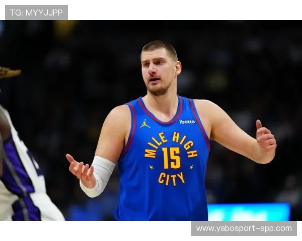 约基奇本赛季斩获31次三双 追平张伯伦中锋单赛季纪录